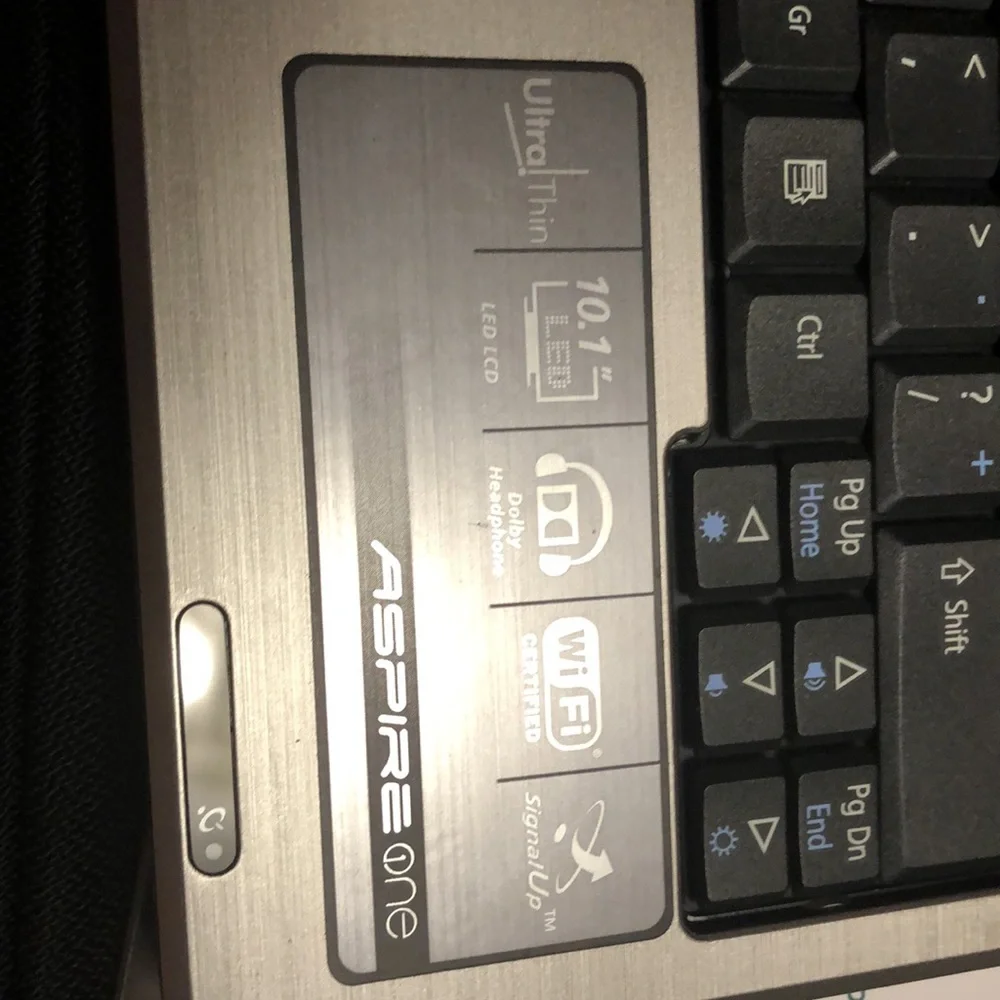 Like New- Acer One Series Laptop